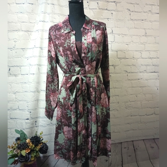 Nanette Lepore Dresses & Skirts - LS Eggplant Print Woven Chiffon PinTucks ShiftDress Mint Nanette